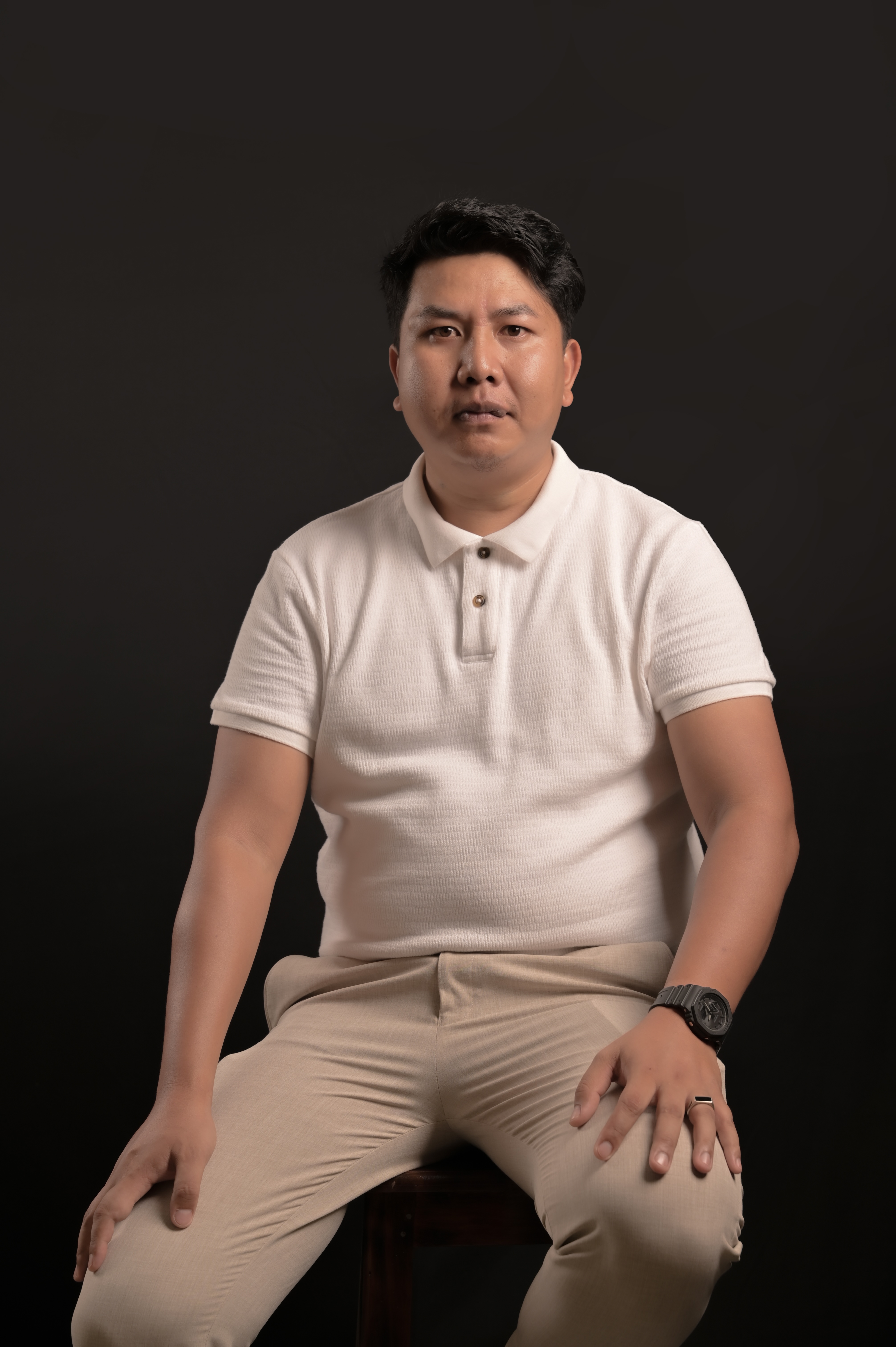 Ông. Satchon Kipgen, Phó Chủ Tịch